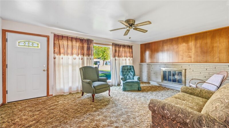 1766 Woodside Dr — photo 4