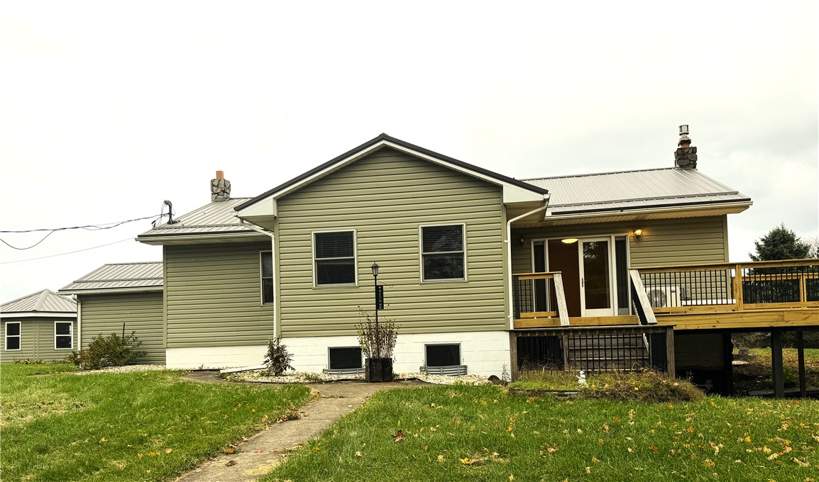 404 Lous Road — photo 1