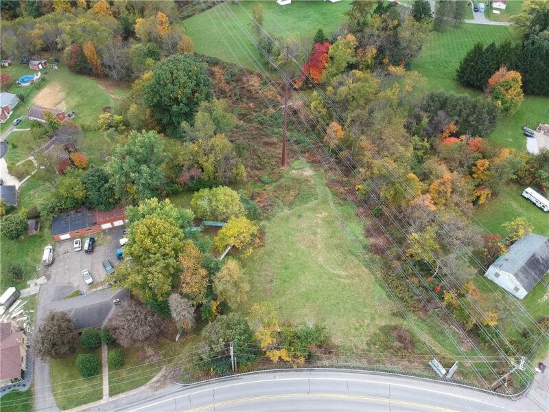 1865 Brodhead Rd — photo 3