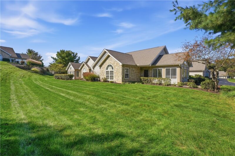 1721 Heather Heights Drive — photo 6