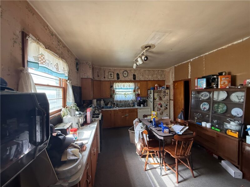 115 Horatio St — photo 2
