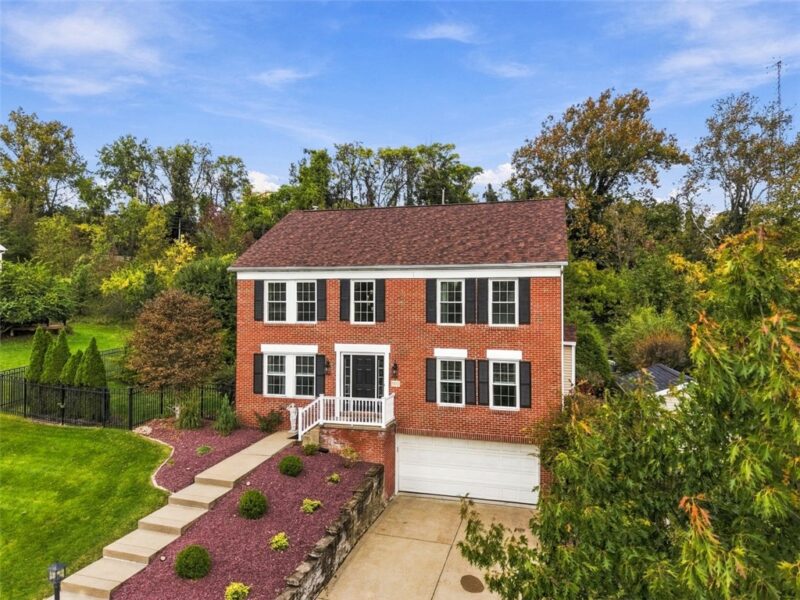 1212 Wanda Ln — photo 2
