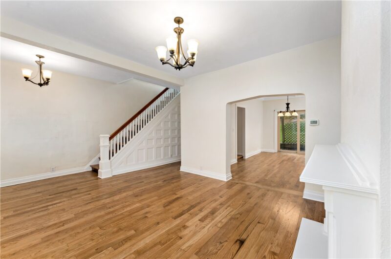 339 Meadow Ave — photo 8