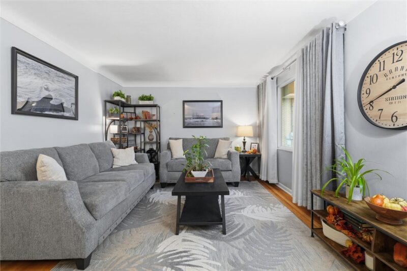 31 Jackson Dr — photo 4