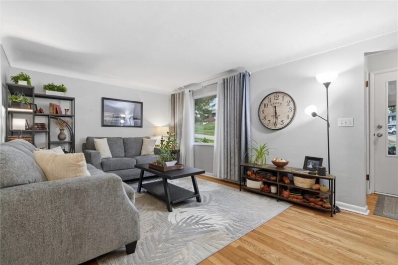 31 Jackson Dr — photo 5