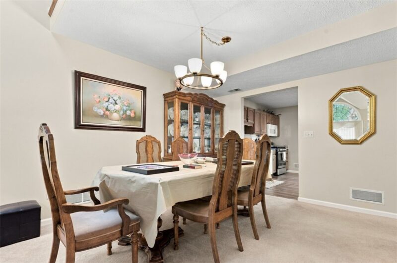 379 Country View Drive — photo 8