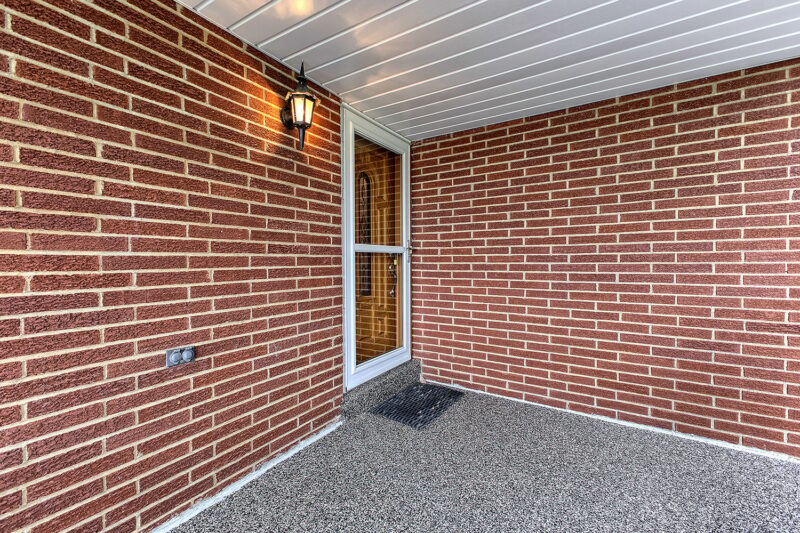 561 Hemlock STREET — photo 6