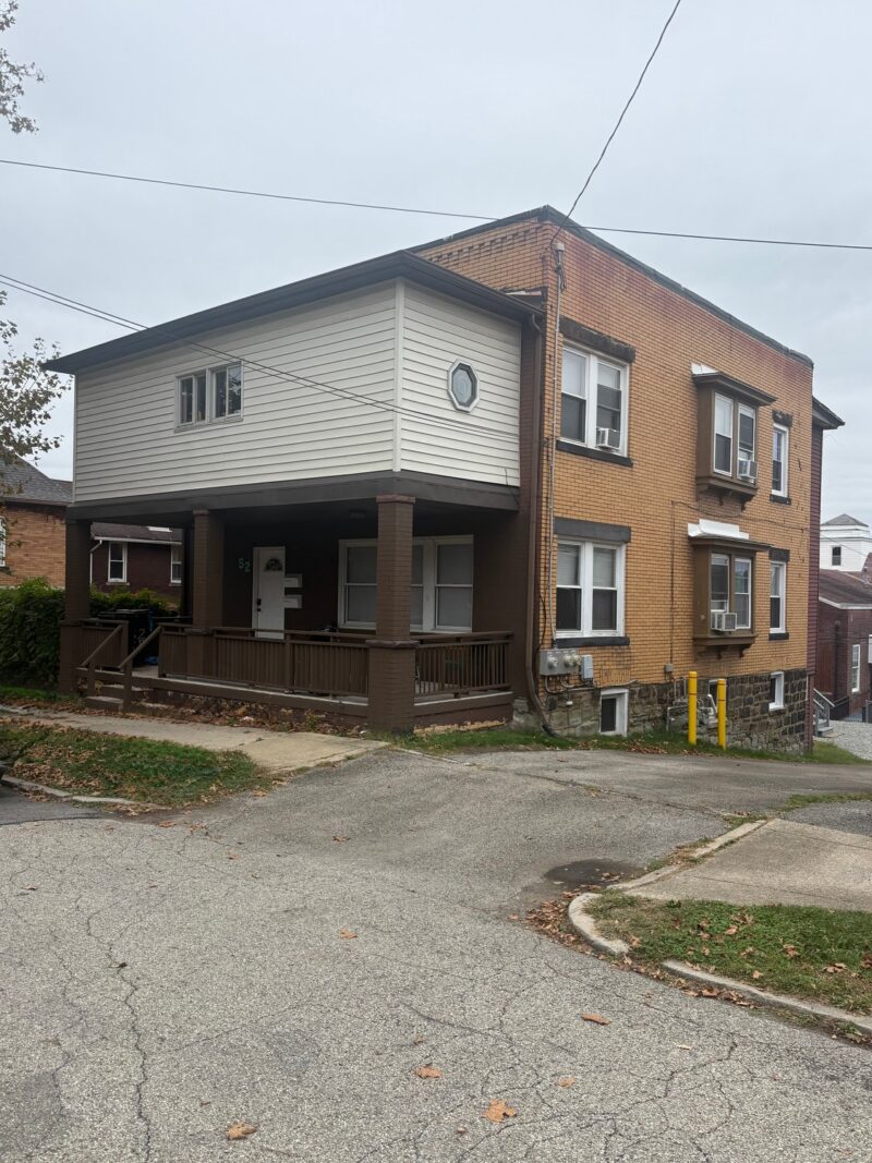 52 S 1st STREET