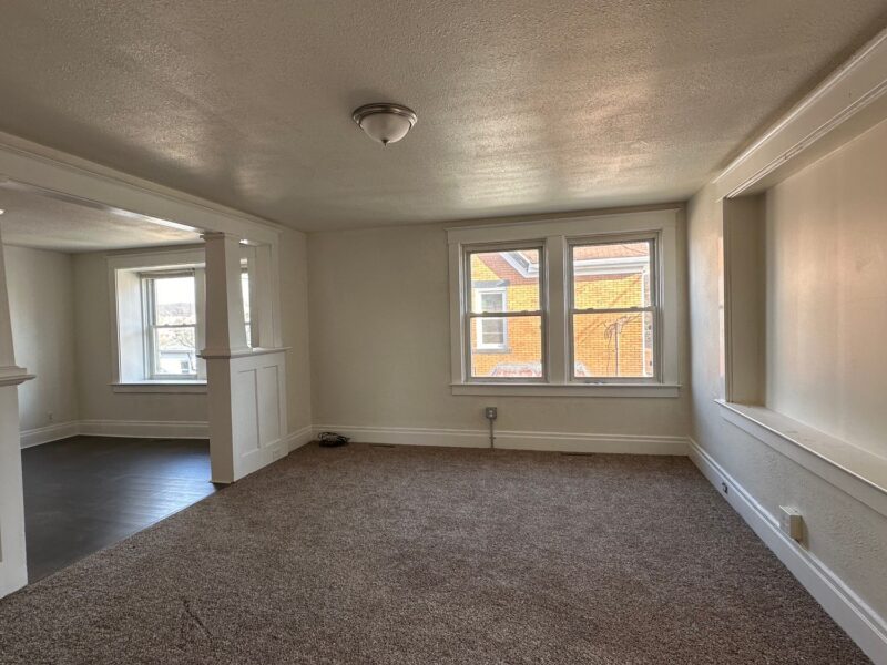 52 S 1st STREET — photo 2