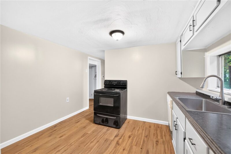 470 Braden School Rd. — photo 7