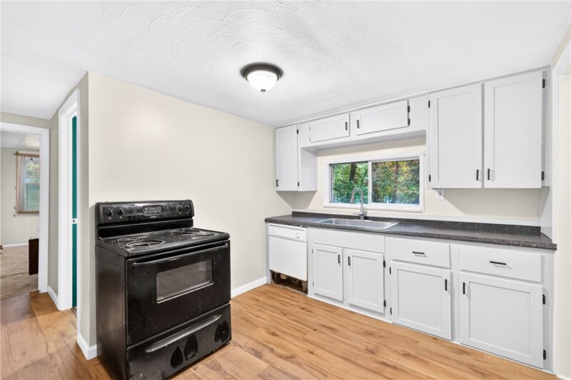 470 Braden School Rd. — photo 8