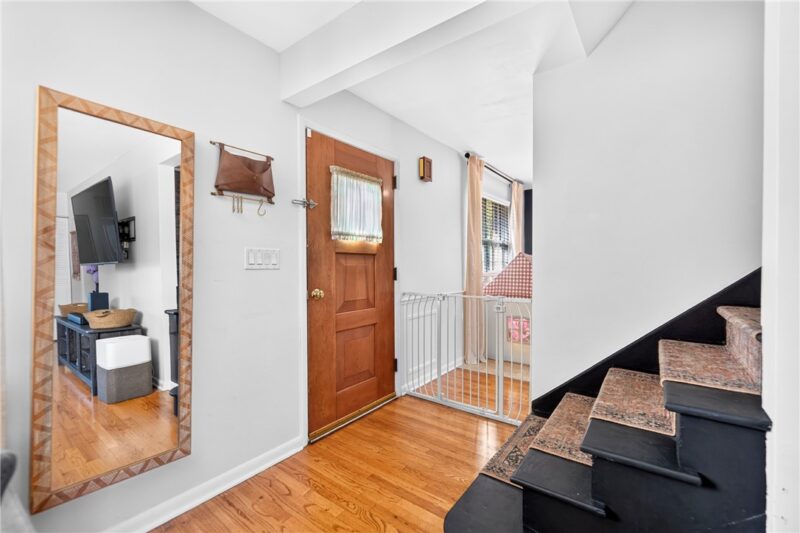 139 S Patton — photo 4