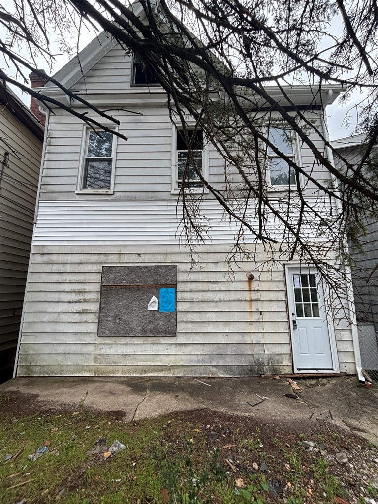 86 Lafferty Ave — photo 1