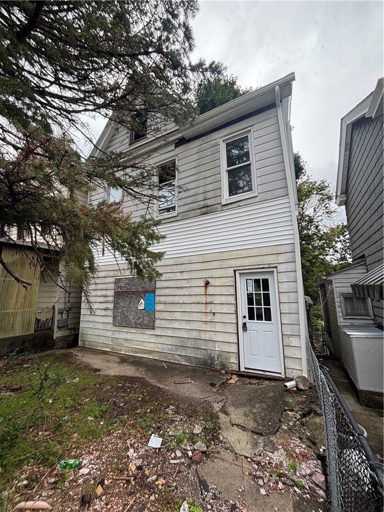 86 Lafferty Ave — photo 2