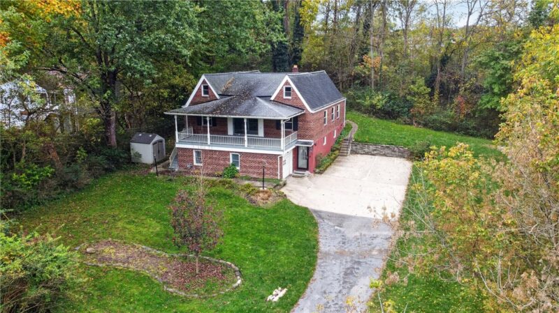 282 McMurray Rd — photo 2