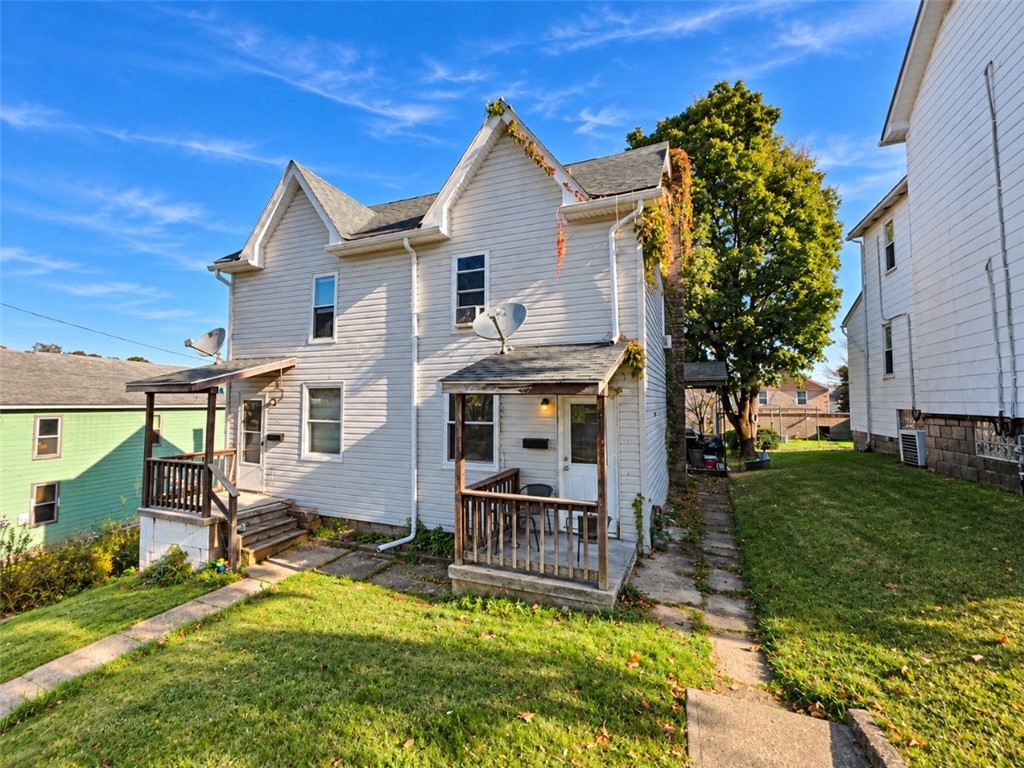 206 Holmes St — photo 1