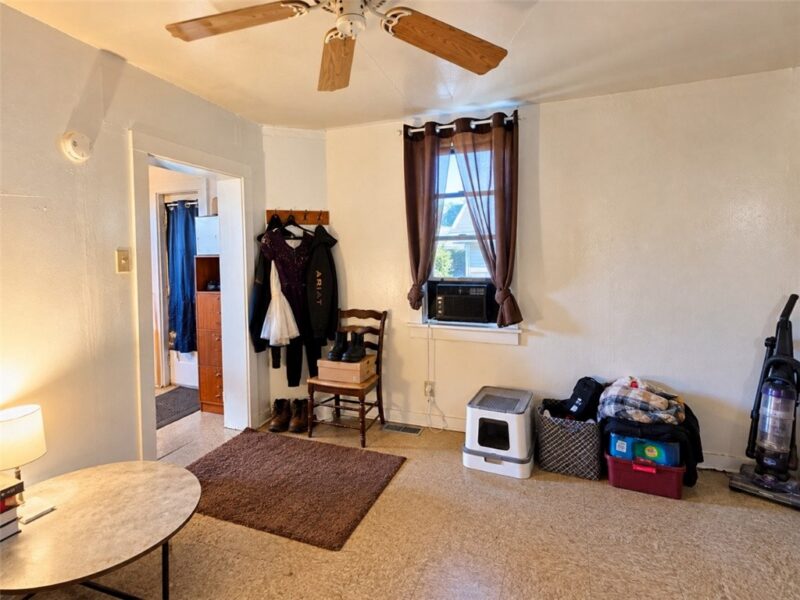 206 Holmes St — photo 5