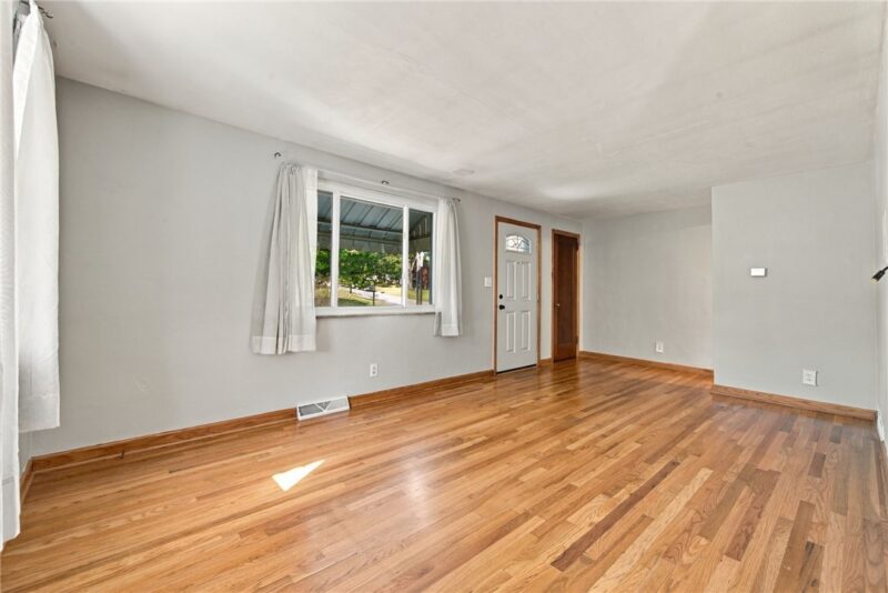8058 Manville Dr — photo 8