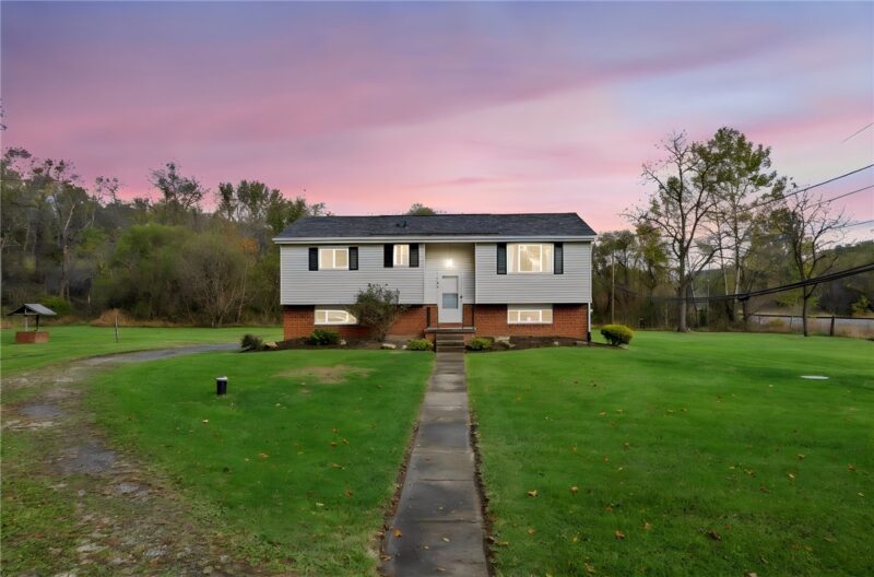 302 Mcclelland Rd