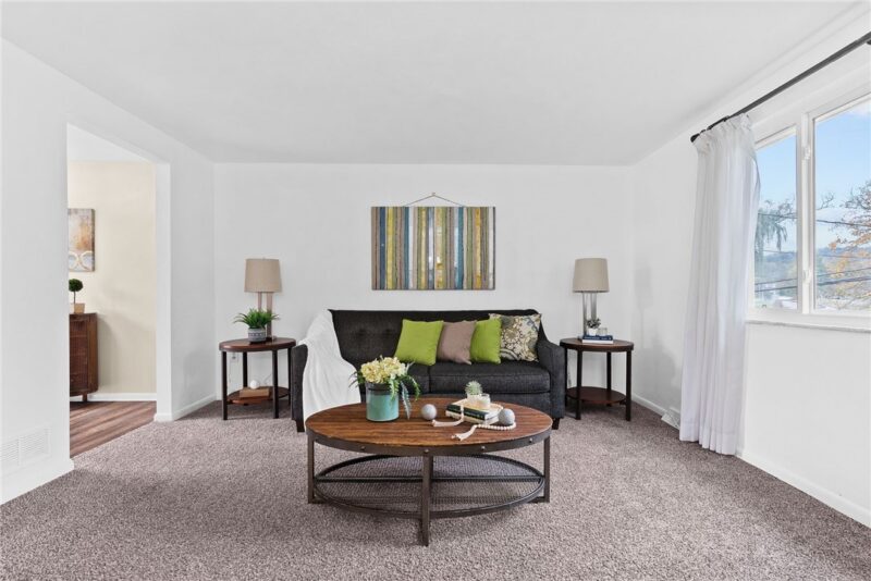 302 Mcclelland Rd — photo 3
