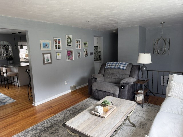 160 Jamison Ln — photo 2