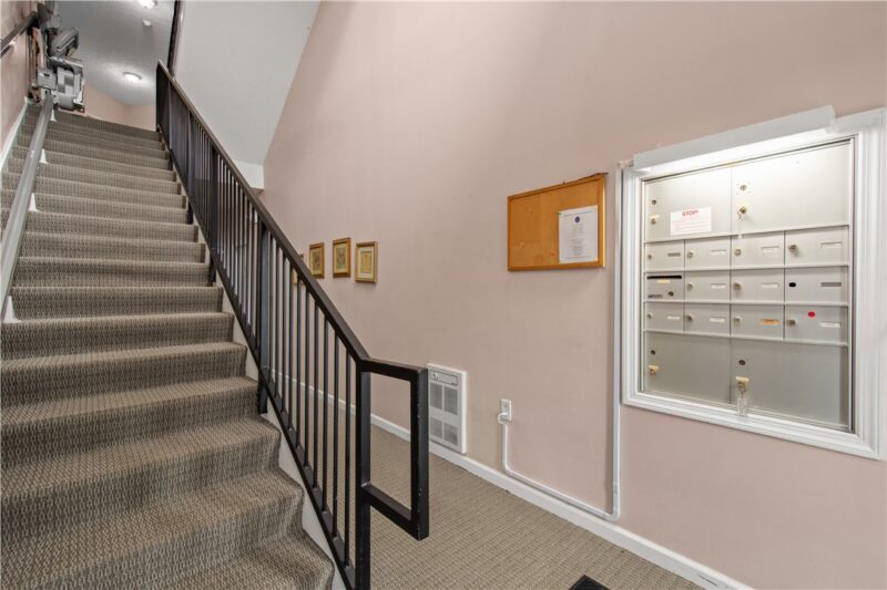 800 Hidden Ridge Ct 103 — photo 5