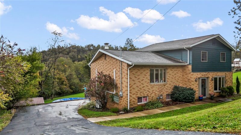 4404 Finleyville Elrama Road — photo 3