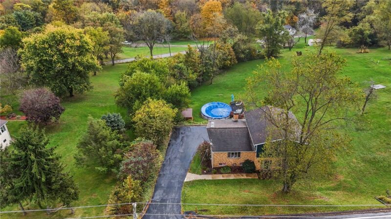 4404 Finleyville Elrama Road — photo 4