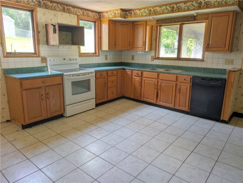 268 Poker Rd — photo 8