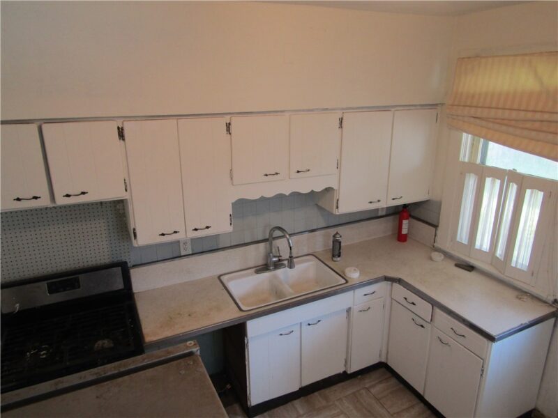 768 Prindle St — photo 4