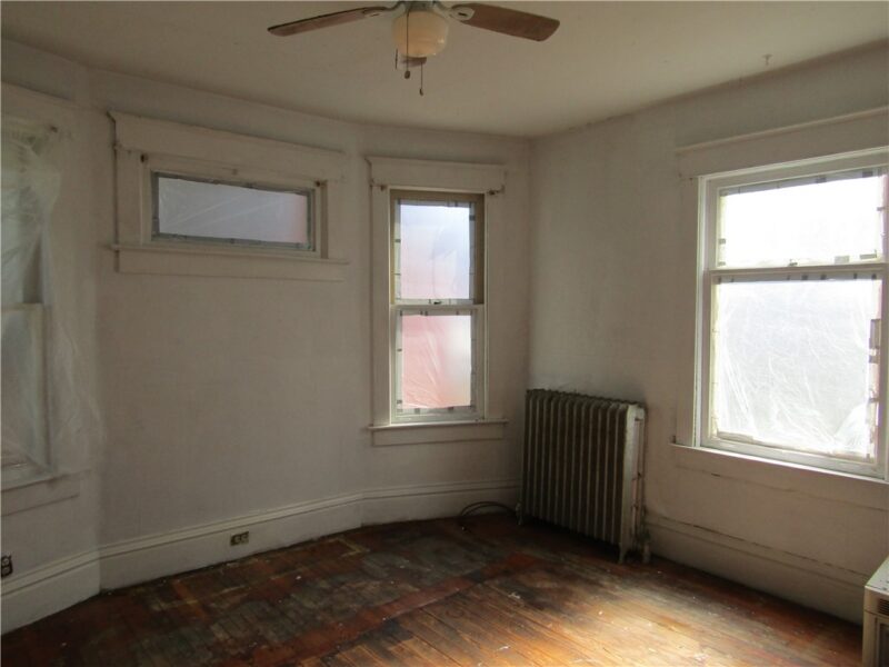 768 Prindle St — photo 5