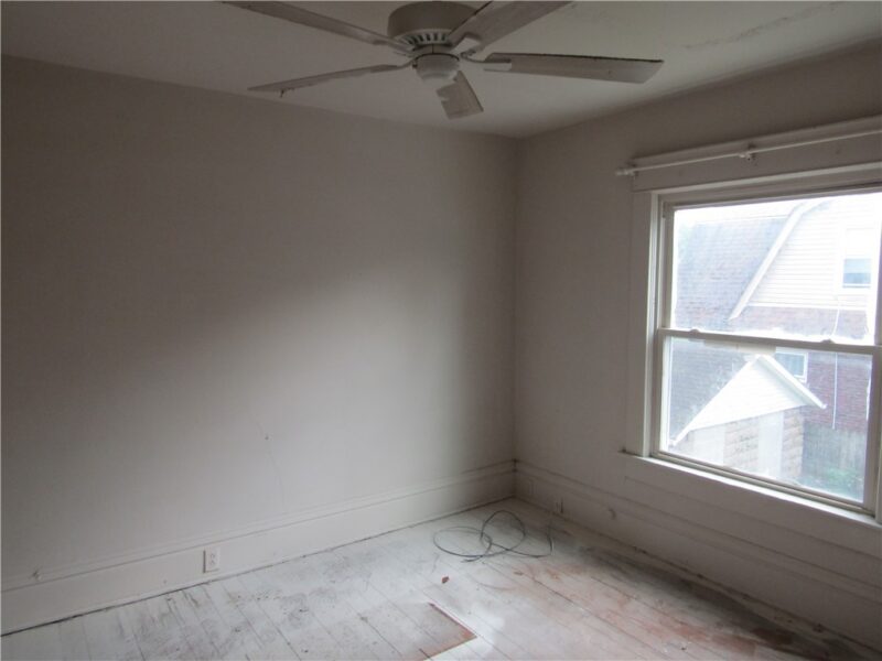 768 Prindle St — photo 6