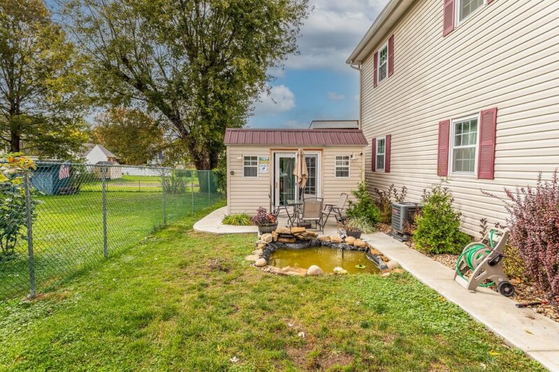63 Virginia Avenue — photo 3
