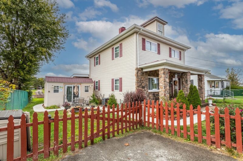 63 Virginia Avenue — photo 5