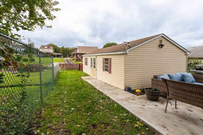 63 Virginia Avenue — photo 8