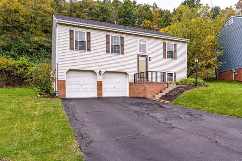118 Stratford Ct — photo 2