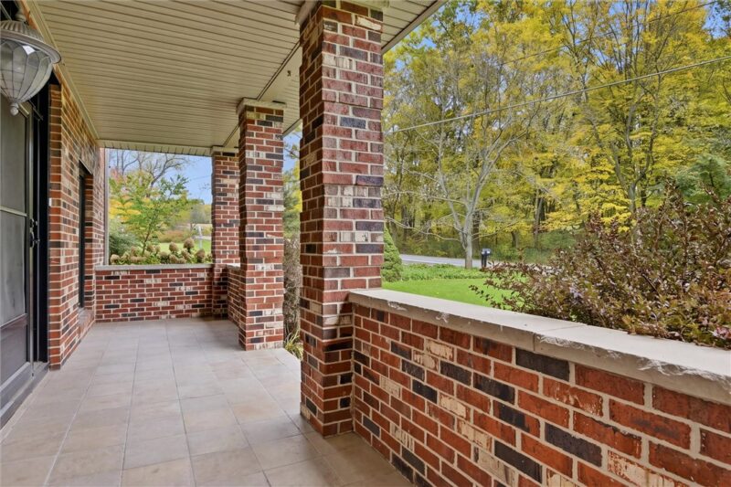 133 Greenfield Rd — photo 6