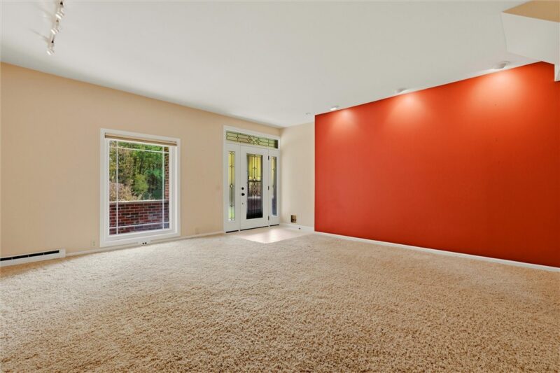 133 Greenfield Rd — photo 8
