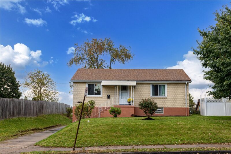 2037 Brownsville Rd — photo 2