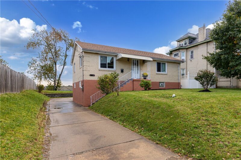 2037 Brownsville Rd — photo 3
