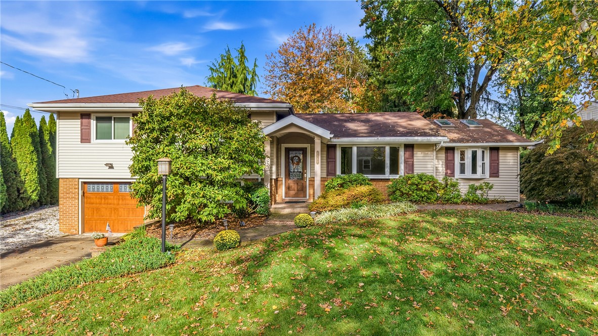 1550 Wakefield Dr — photo 1