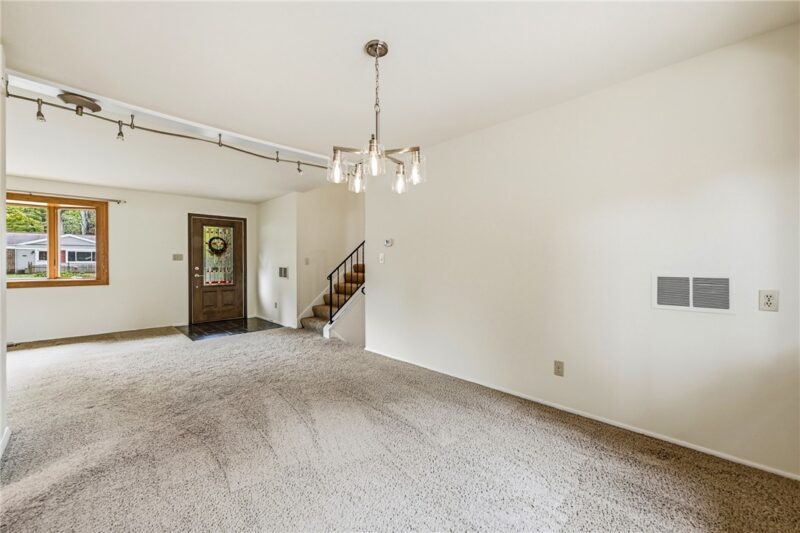 1550 Wakefield Dr — photo 8