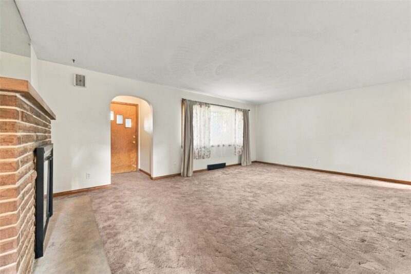 115 Greenwood — photo 6