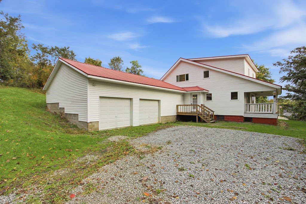 75 Calhoun Rd — photo 1