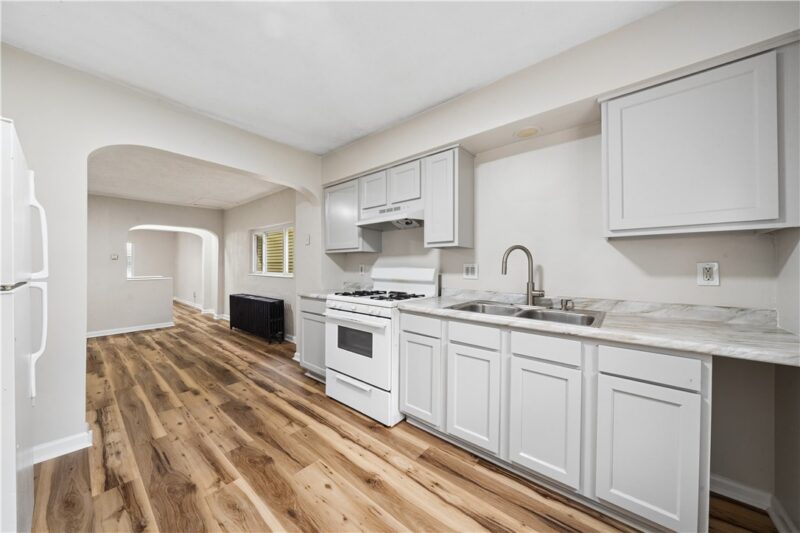 211 Short St — photo 8