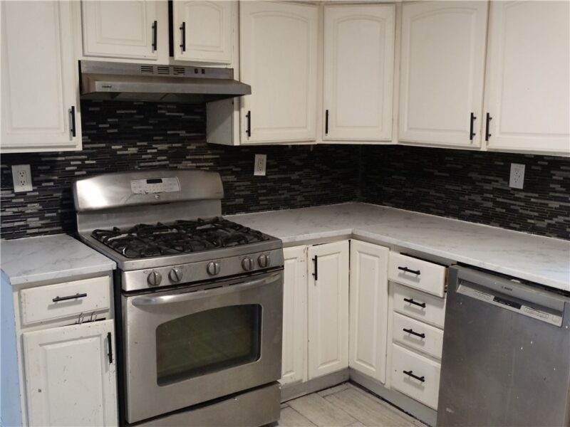 1223 Washington Ave — photo 5