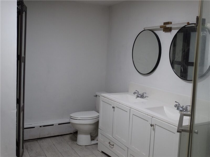 1223 Washington Ave — photo 6