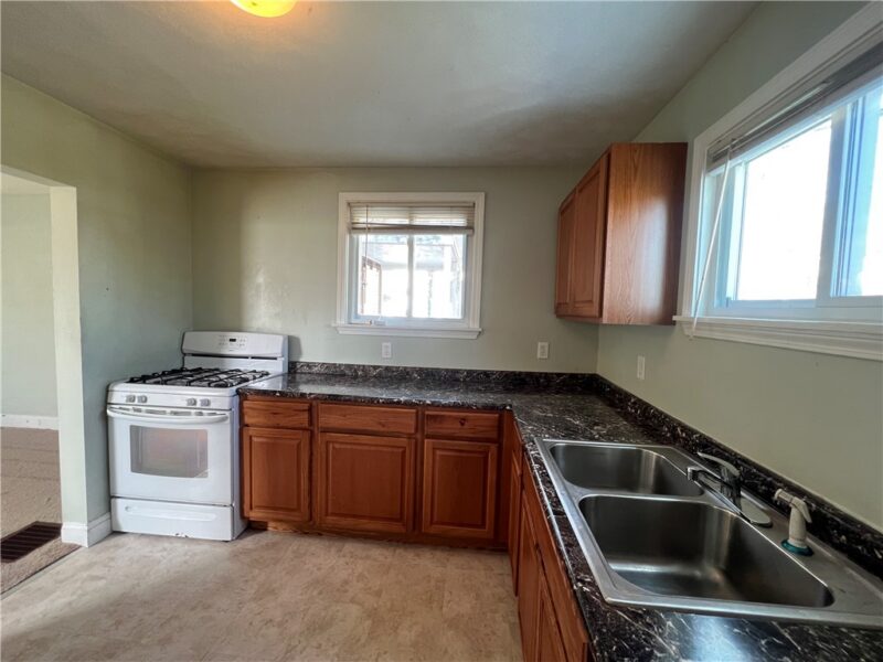 601-603 Farnsworth Ave — photo 7