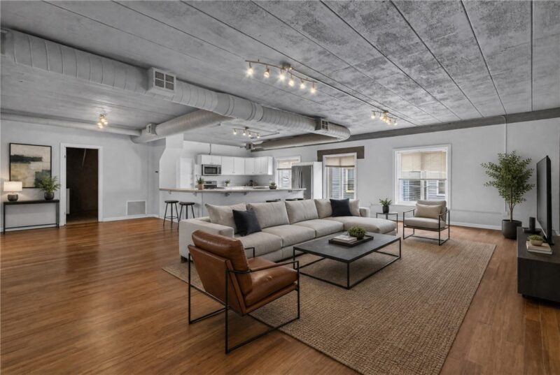 1912 Jane St 4 — photo 6