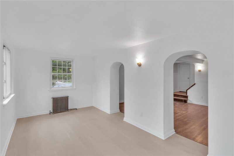 422 Orchard Dr — photo 6